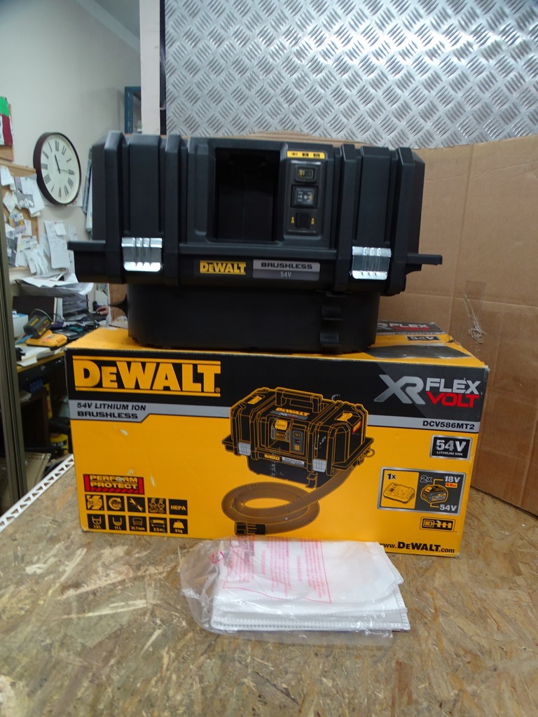 Odkurzacz akumulat 54V sucho mokro DEWALT DCV586 9165960856 oficjalne archiwum Allegro