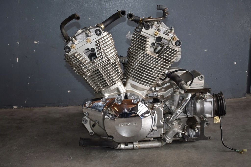 Silnik HONDA VTX 1300 S 2003r