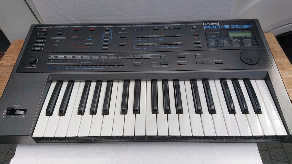 Vintage Roland Pro-E Intelligent Arranger Keyboard