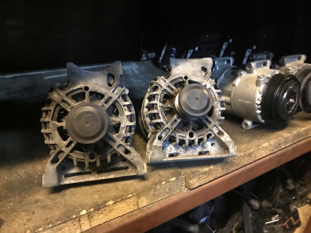 MERCEDES B KLASA W245 CDI ALTERNATOR KOMPLETNY 12737006358