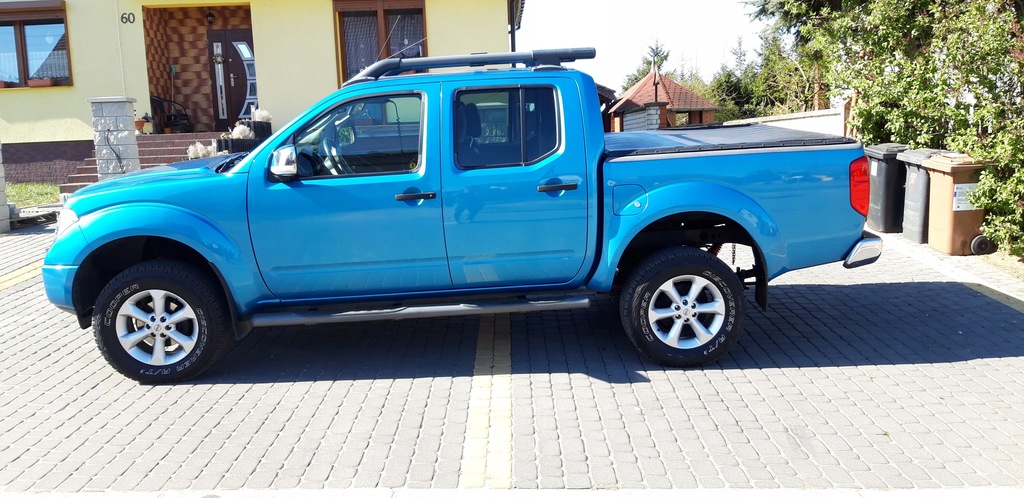 NISSAN NAVARA 2.5 Skóra Navi Tempomat Kamera