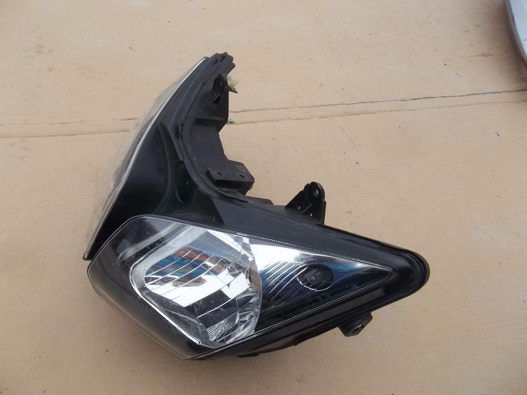 SUZUKI DL 650 1000 VSTROM LAMPA PRZÓD REFLEKTOR