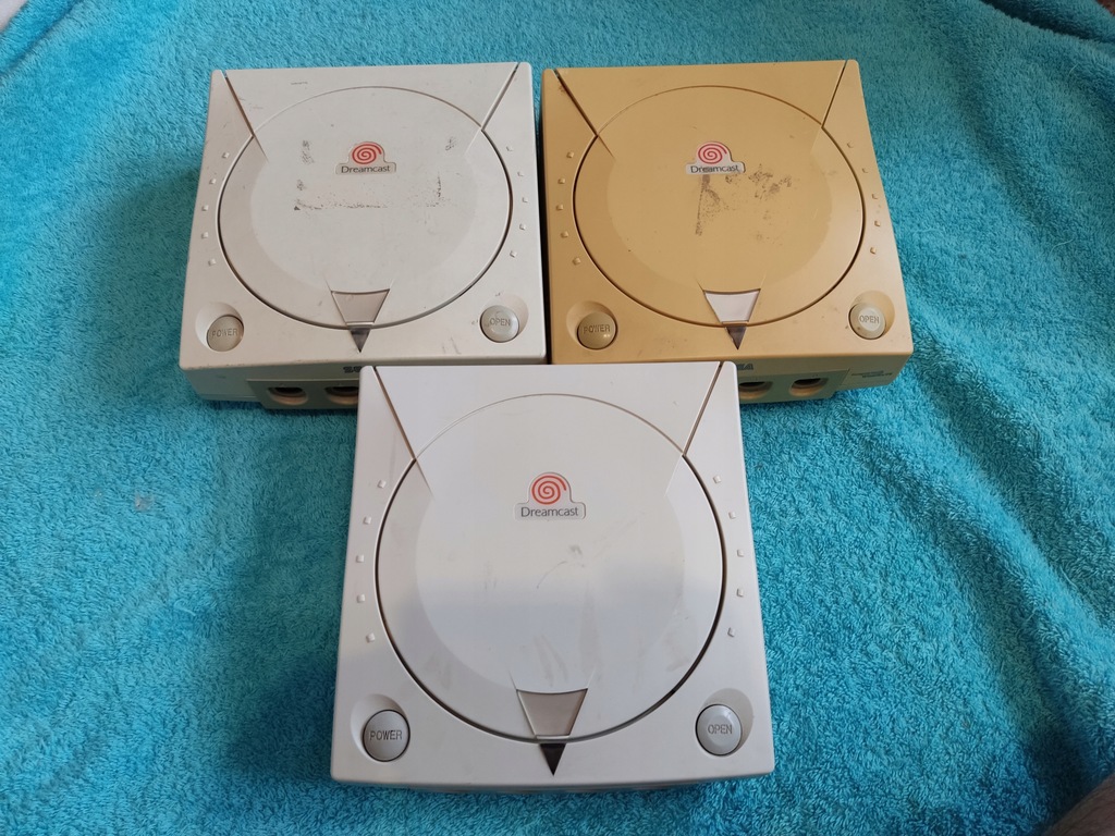 3 uszkodzone konsole SEGA Dreamcast