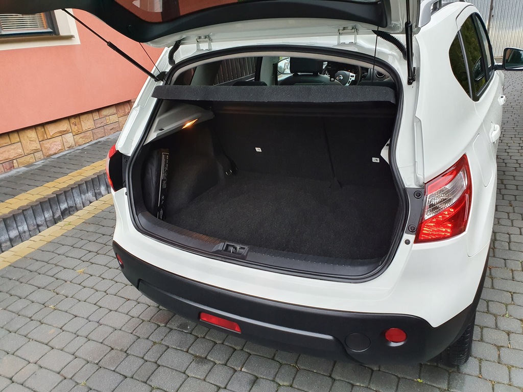 Купить NISSAN QASHQAI I FL 2.0 dCi - 150КМ! 4х4! ТЕКНА: отзывы, фото, характеристики в интерне-магазине Aredi.ru