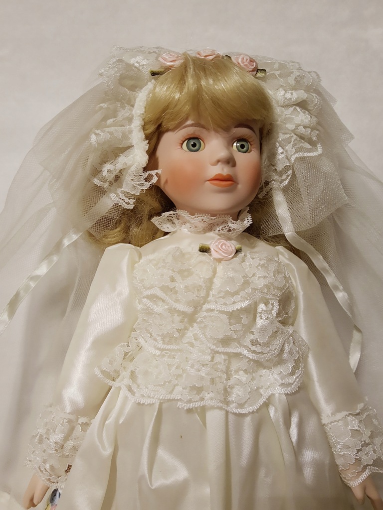 Купить Фарфоровая кукла невесты из коллекции Classique: отзывы, фото, характеристики в интерне-магазине Aredi.ru