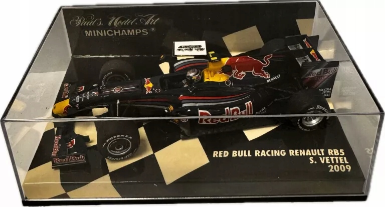 RED BULL RACING RENAULT RB5 2009