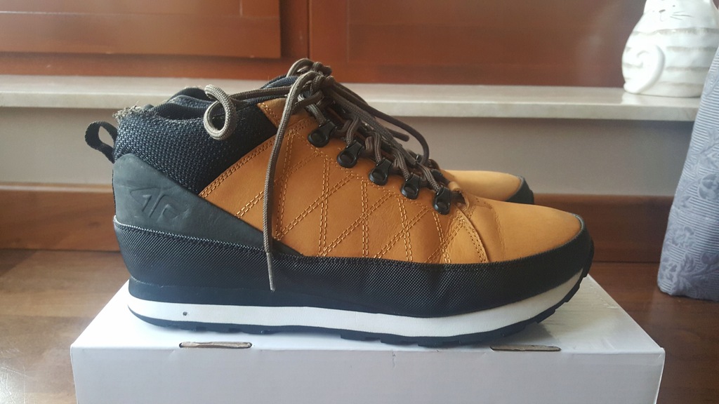 buty miejskie jesień zima 4F Urban Hiker