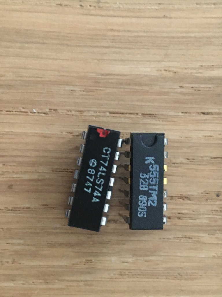 K555TM2=74LS74; 2 przerzutnik D