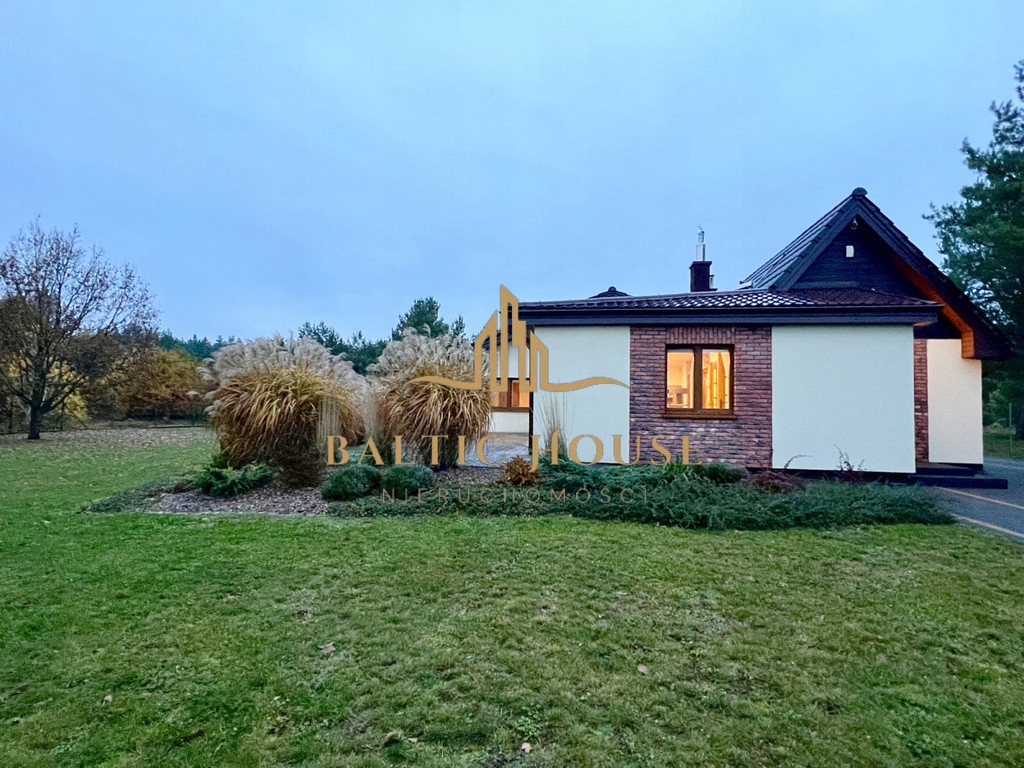 Dom, Czarny Młyn, Puck (gm.), 173 m²