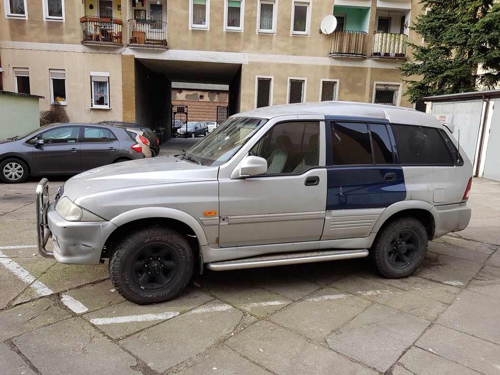 SSANGYONG MUSSO 2,9  1999 r. silnik mercedesa