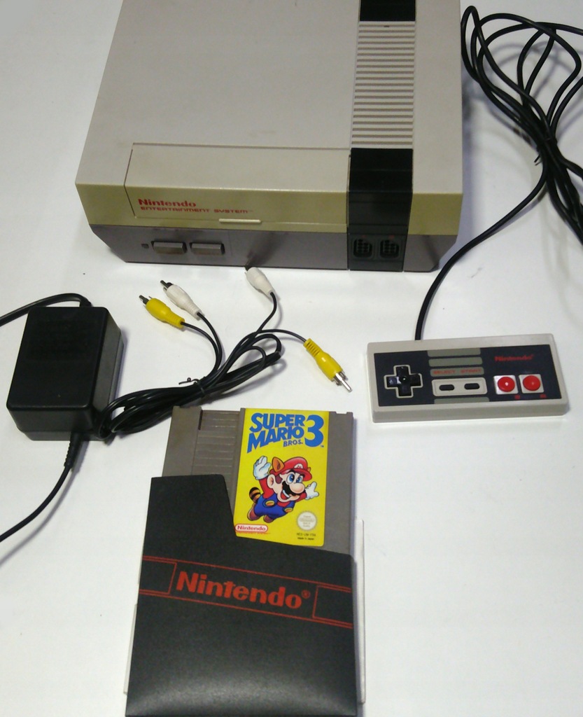 Konsola Nintendo NES NESE-001 Zestaw Super Mario 3