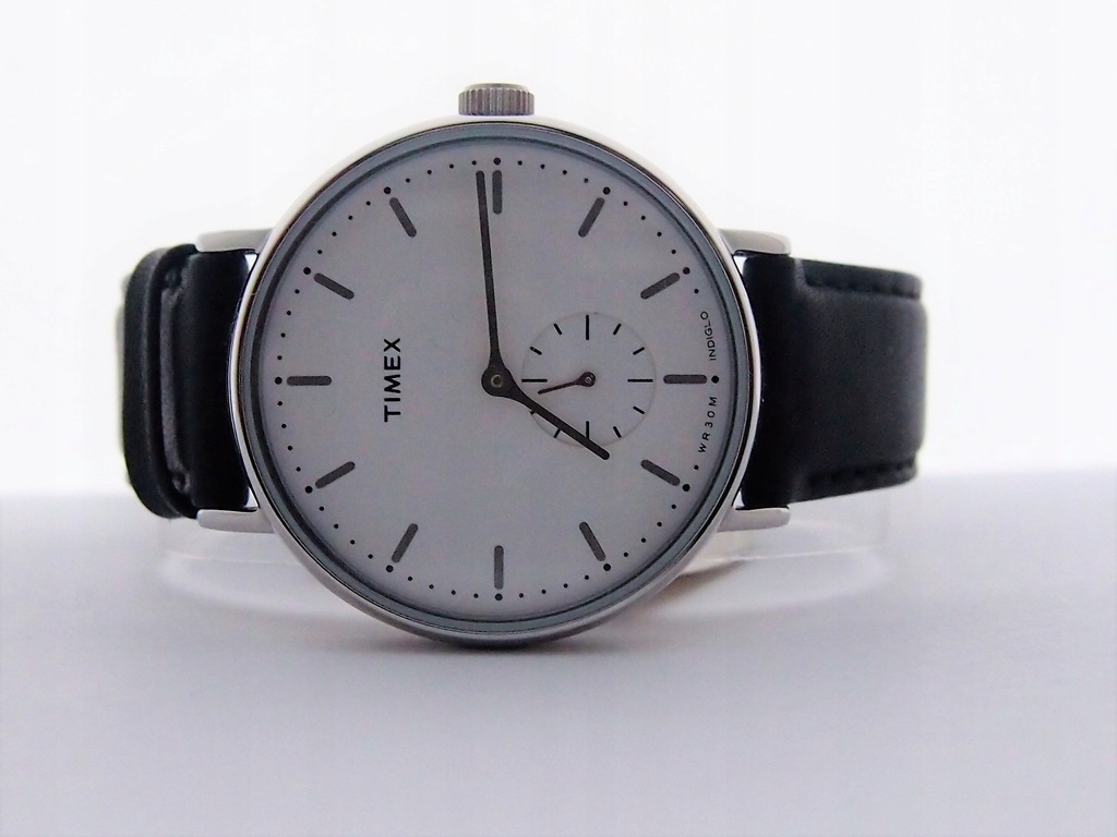 timex tw2r38000