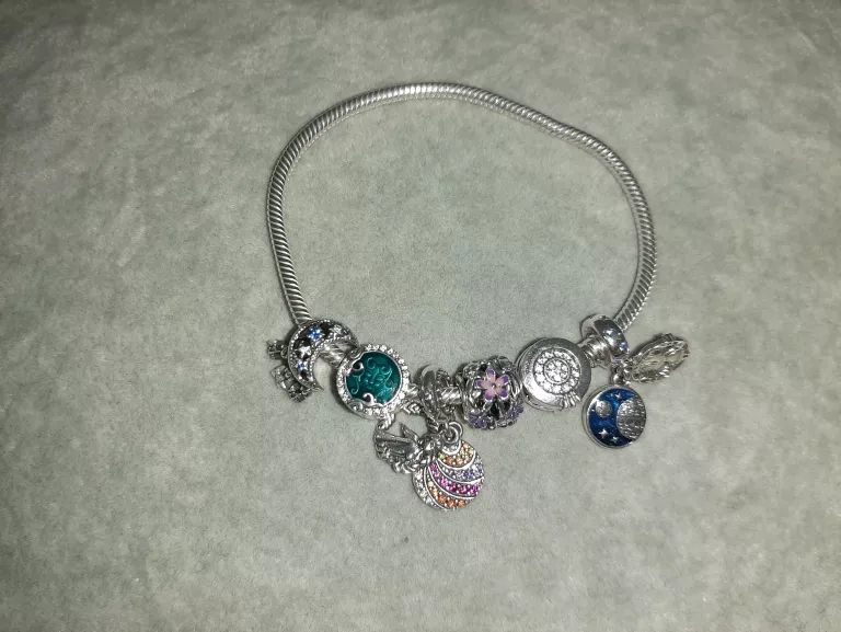SREBRNA UŻYWANA BRANSOLETKA PANDORA + 5 CHARMS!!!