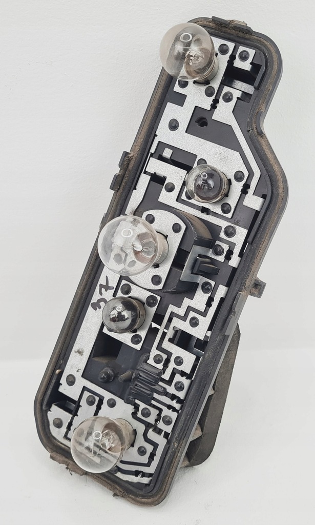 PEUGEOT 307 SW LIFT KOMBI WKŁAD LAMPY TYLNY PRAWY - 14179523655 ...
