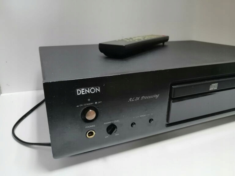 KOMPAKT CD DENON DCD-710AE / PILOT