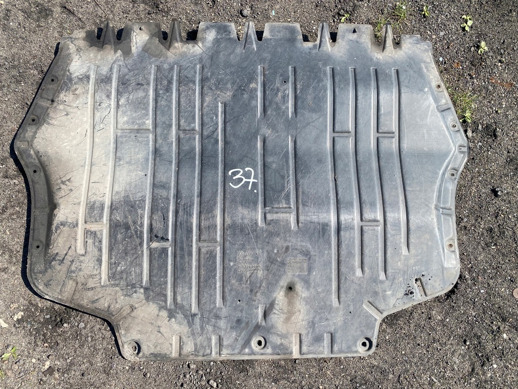 37 VW AUDI PODŁOGA OSŁONA POD SILNIK 1K0825237N