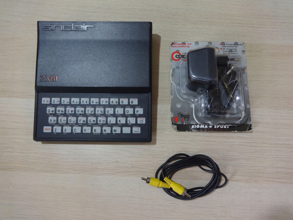 Sinclair ZX81 AV Mod Sprawny ładny zestaw