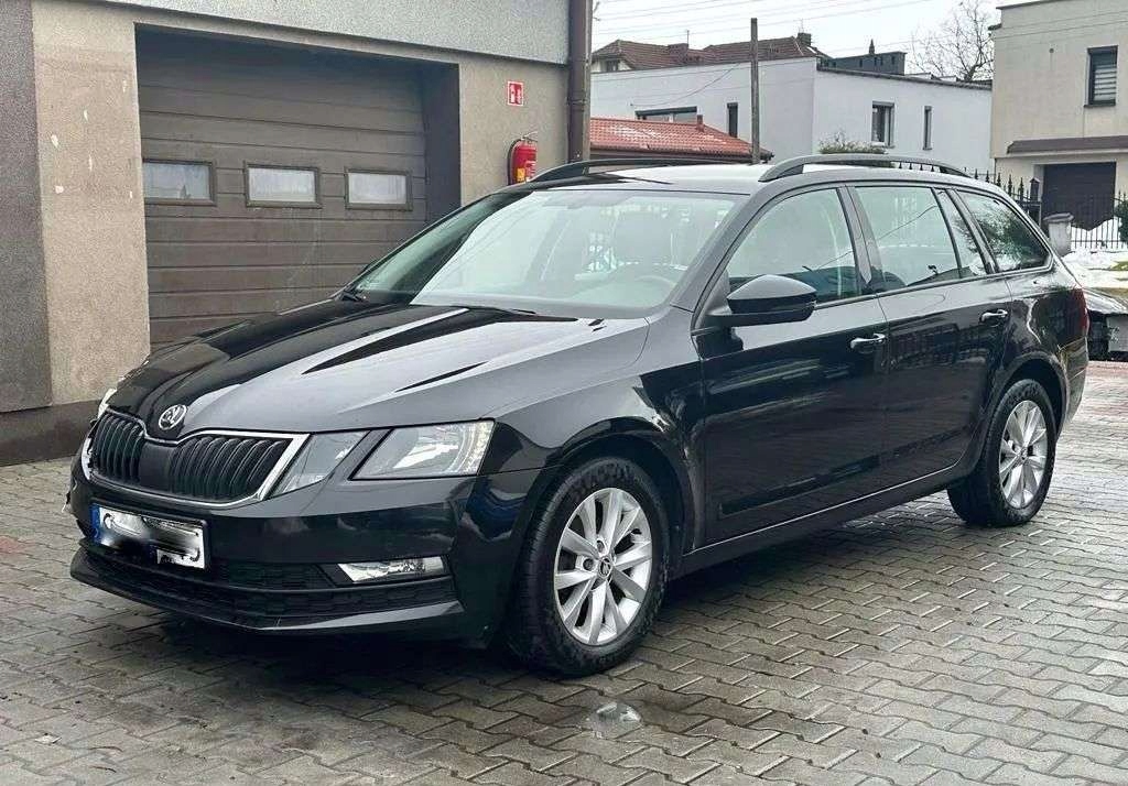 Skoda Octavia LIFT TDI DSG Salon Polska CarPlay