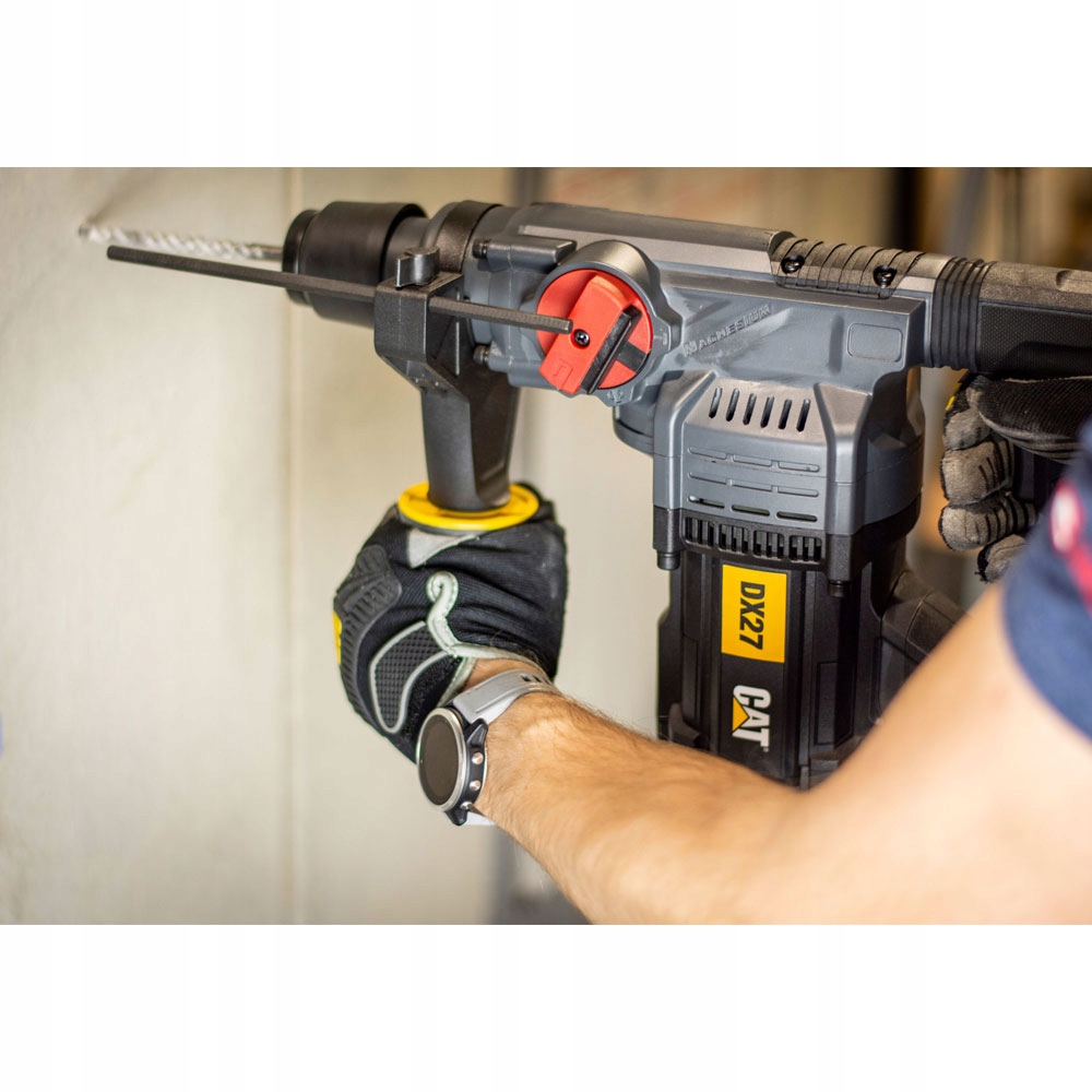 Перфоратор cat dx21b. Перфоратор cat. Перфоратор cat. Dewalt 133 перфоратор аккумуляторный. Шуруповёрт cat dx11.