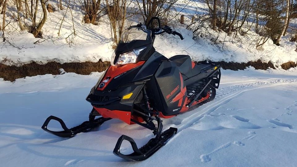 SKUTER ŚNIEŻNY SKI DOO SUMMIT X 2014 800 CM 146