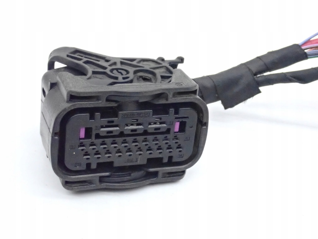 WTYCZKA Kostka Złącze CZUJNIKA Uderzenia AUDI VW 4H0973323