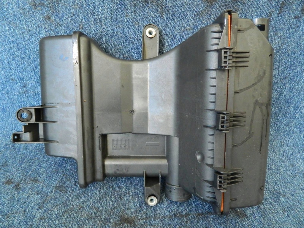 OBUDOWA FILTRA POWIETRZA FIAT GRANDE PUNTO 1.4 16V - 7881469436