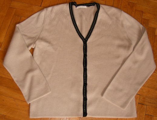 ^^ śliczny sweter ^^ r. 40/42 ^^