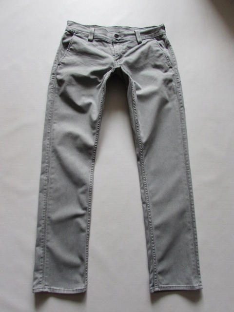 LEVIS 511 SPODNIE MĘSKIE JEANS W30 L30