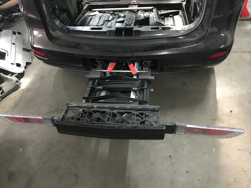 OPEL ZAFIRA C PAS BAGAŻNIK ROWEROWY ZDERZAK