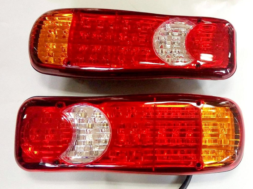 LAMPA LED TYLNA DIODOWA RENAULT MASTER 12V KPL tył