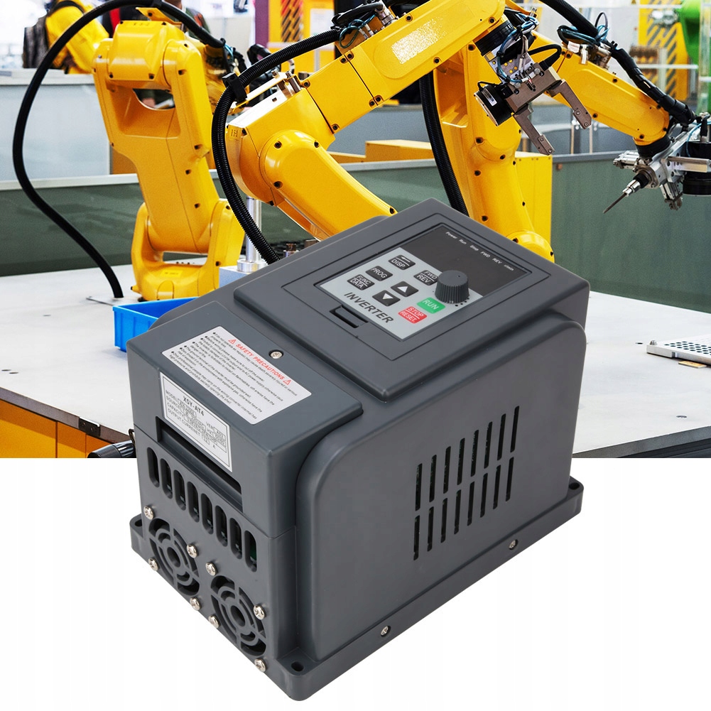 FALOWNIK JEDNOFAZOWY O ZMIENNEJ CZĘSTOTLIWOŚCI 2.2KW 220V 12A PWM AT4-2200X