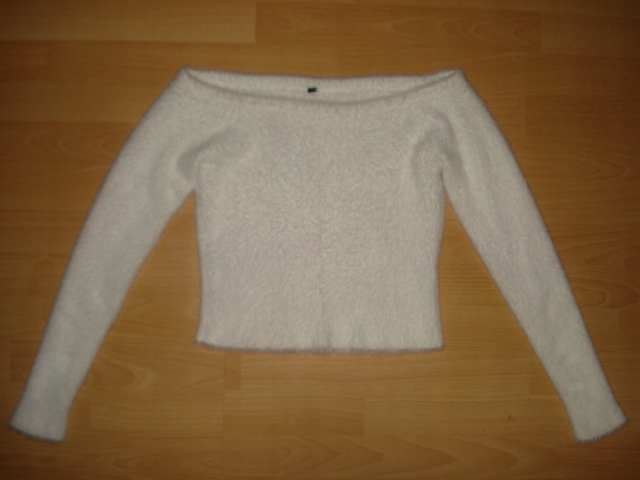 H&M biały włochacz sweterek hiszpanka 36/38