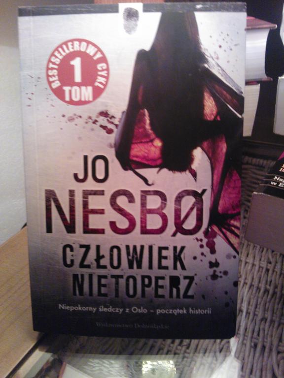 Jo Nesbo CZŁOWIEK NIETOPERZ