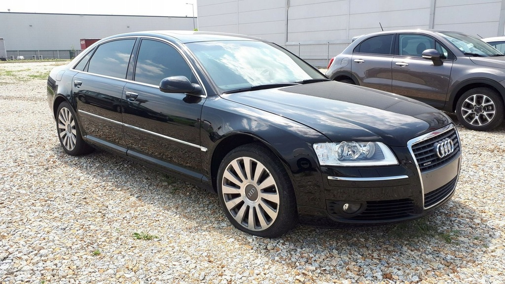 Audi A8 2007 Audi A8L 4.2L FSI 350KM