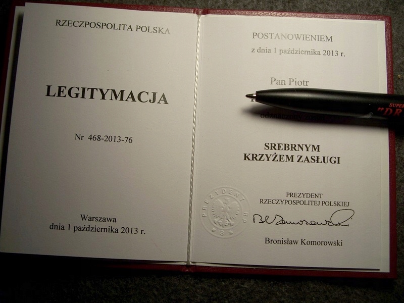 Legitymacja Srebrny Krzyz Zaslugi 2013 r. podpis Komorowski