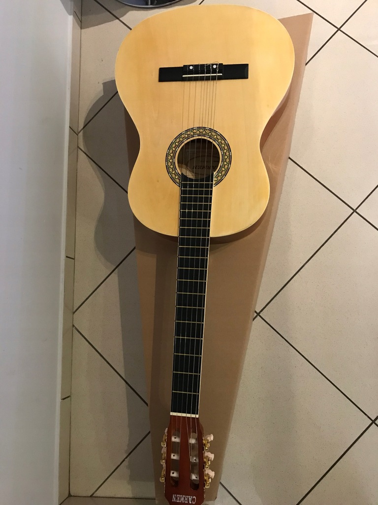 GITARA CARMEN stan idealny