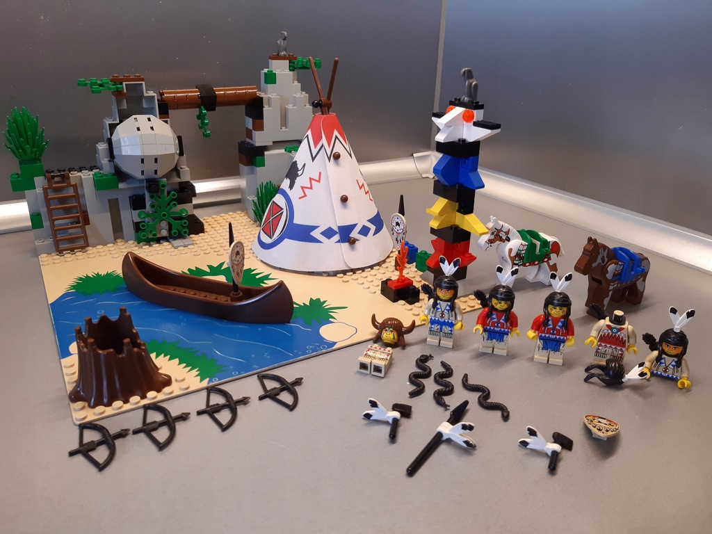 LEGO 6748 Boulder Cliff Canyon Western Indians - 12387634353