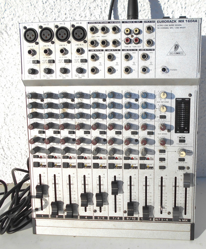 Behringer Eurorack MX1604A Mikser 16 kanałów - 7708449611
