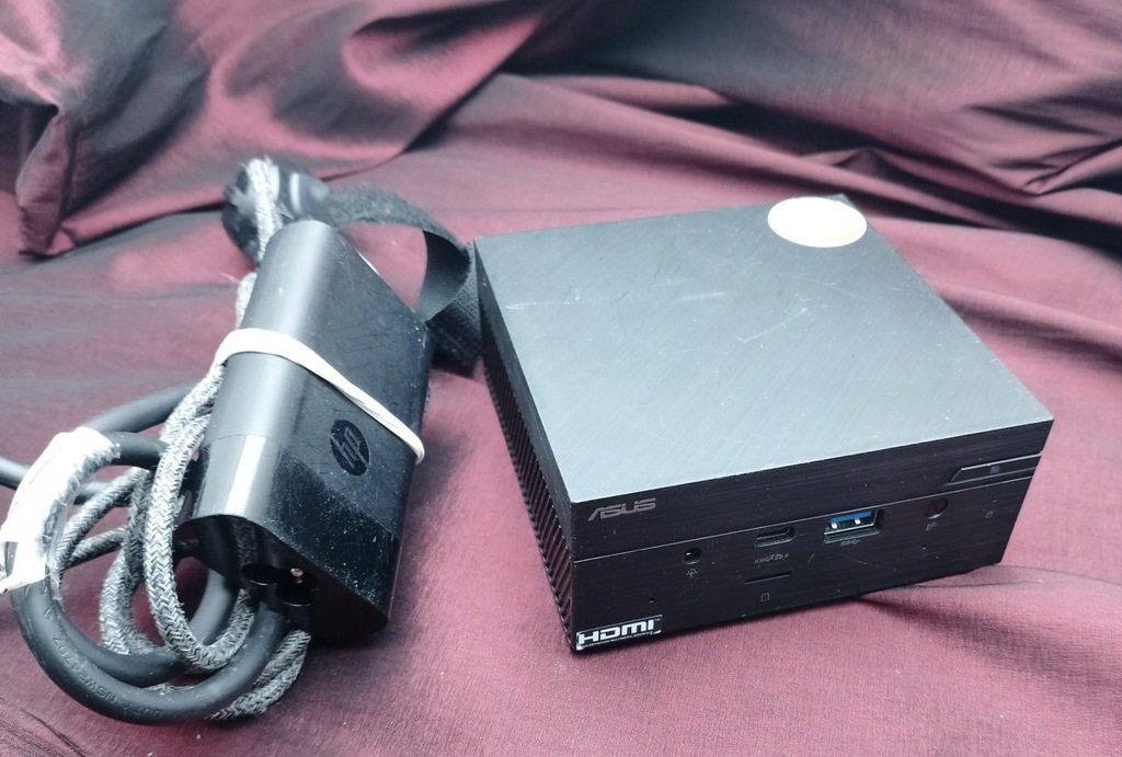 Komputer Mini PC ASUS PN50 16GB RAM/512 GB SSD 12823410217