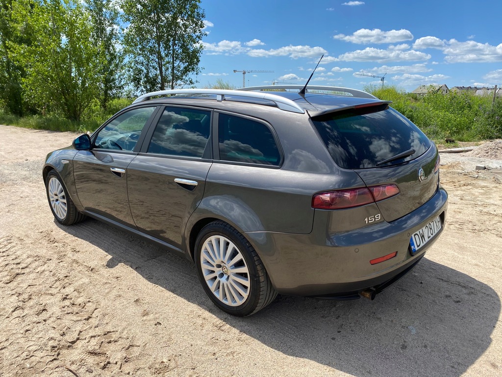 Купить ALFA ROMEO 159 Sportwagon 1.9 JTDM 8V, обслуженный: отзывы, фото, характеристики в интерне-магазине Aredi.ru