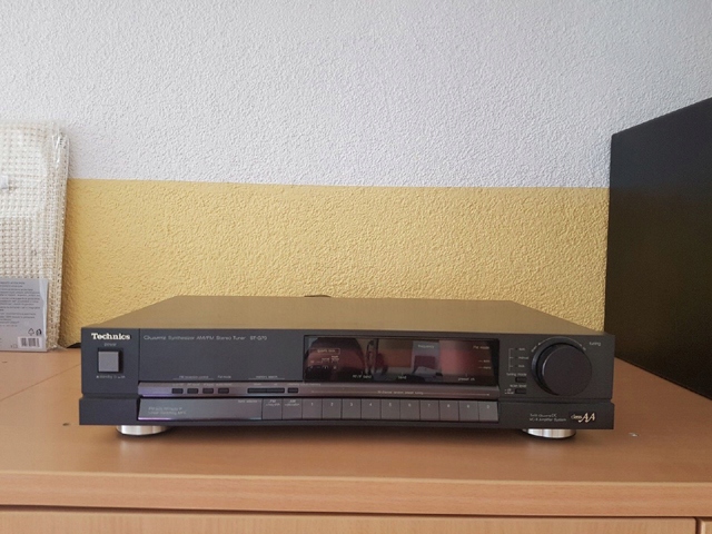 ST-G70 Technics Stereo Synthesizer Tuner Radio H