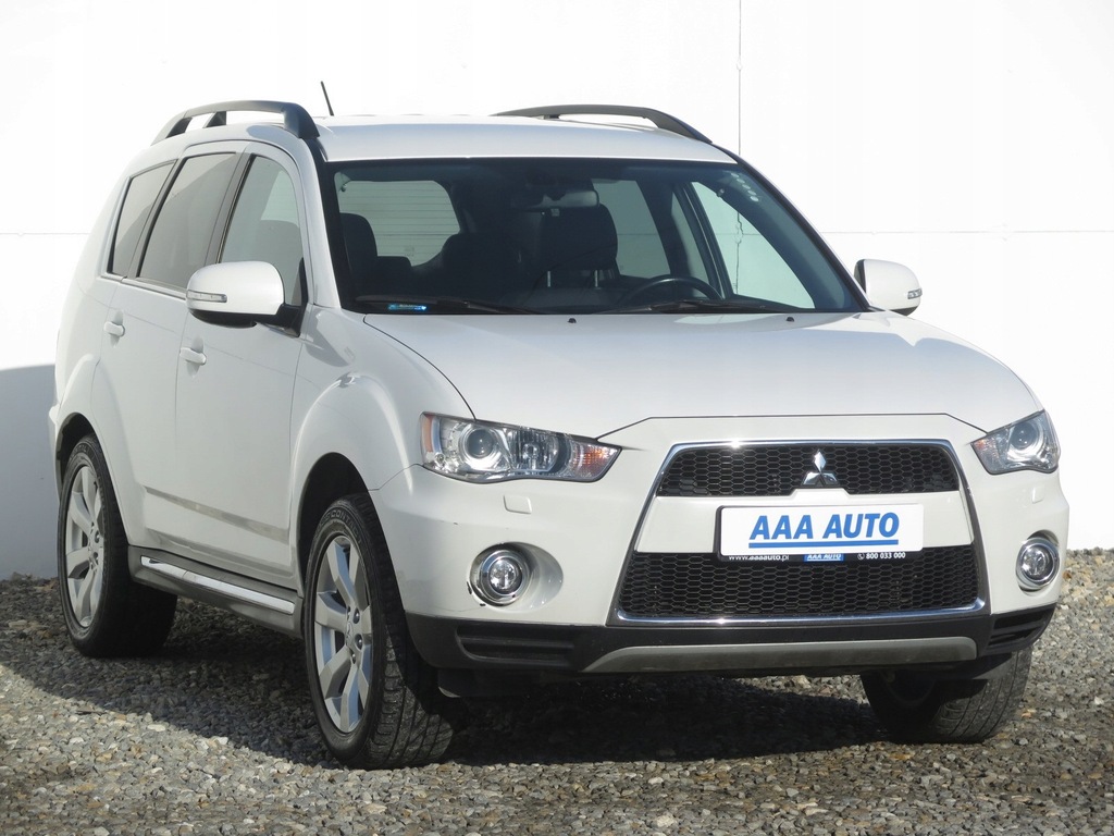 Купить Mitsubishi Outlander 2.4, Салон Польша: отзывы, фото, характеристики в интерне-магазине Aredi.ru