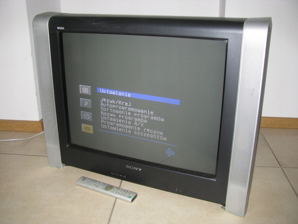 テレビ SONY KV-14G3(K047) テレビ SONY KV-14G3(K047) 330px-Sony_KV-