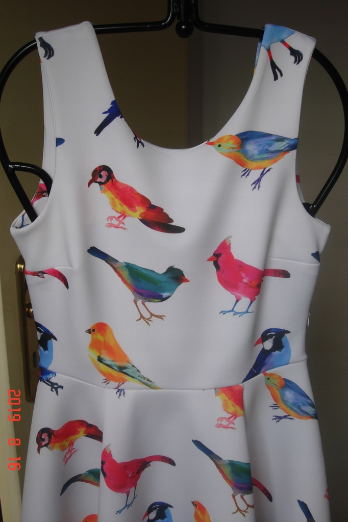 Mohito-sukienka w kolorowe ptaki, M. - 8405546630 - oficjalne archiwum  Allegro