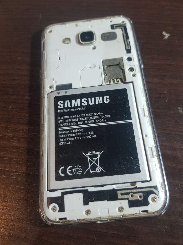 Купить Samsung Galaxy J5 J500fn 2015 поврежден диск: отзывы, фото и  характеристики на Aredi.ru (10100081735)
