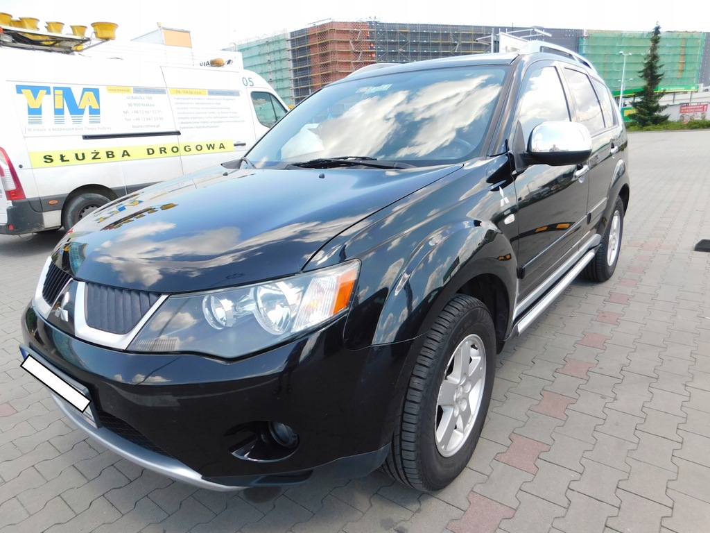 Mitsubishi Outlander INTENSE, 2.0 DID 140 KM Salon