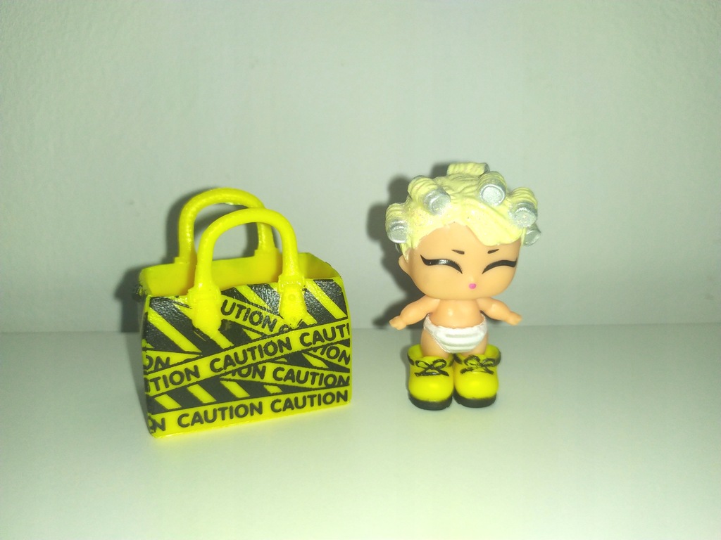 lol surprise lil goo goo queen