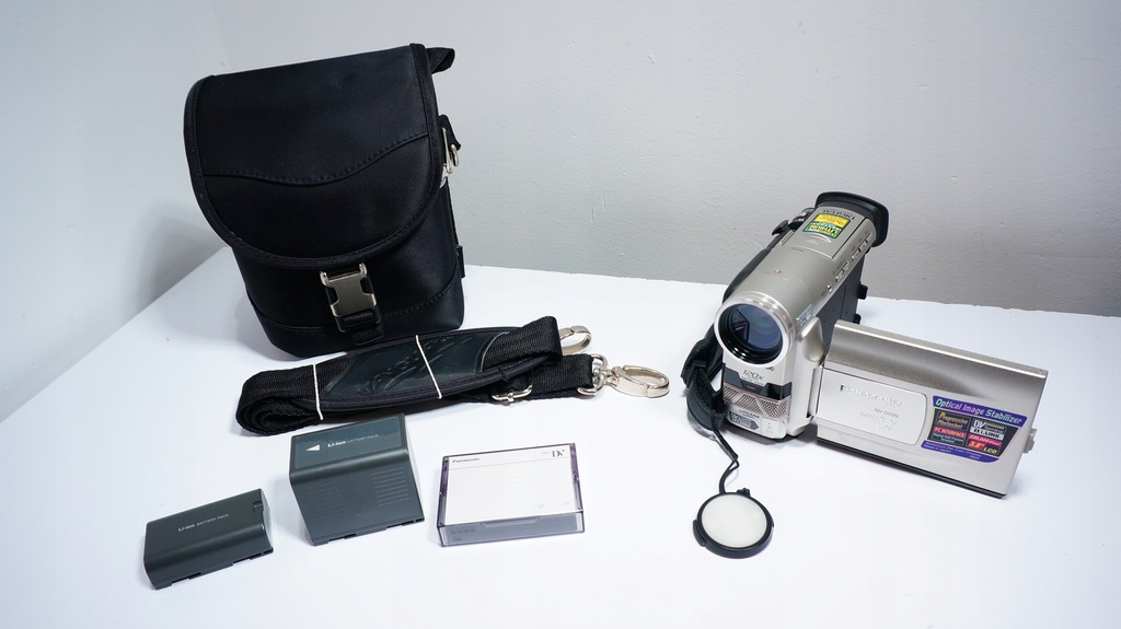 Retro Kamera Analogowa Panasonic NV-DS99 Mini DV MiniDV