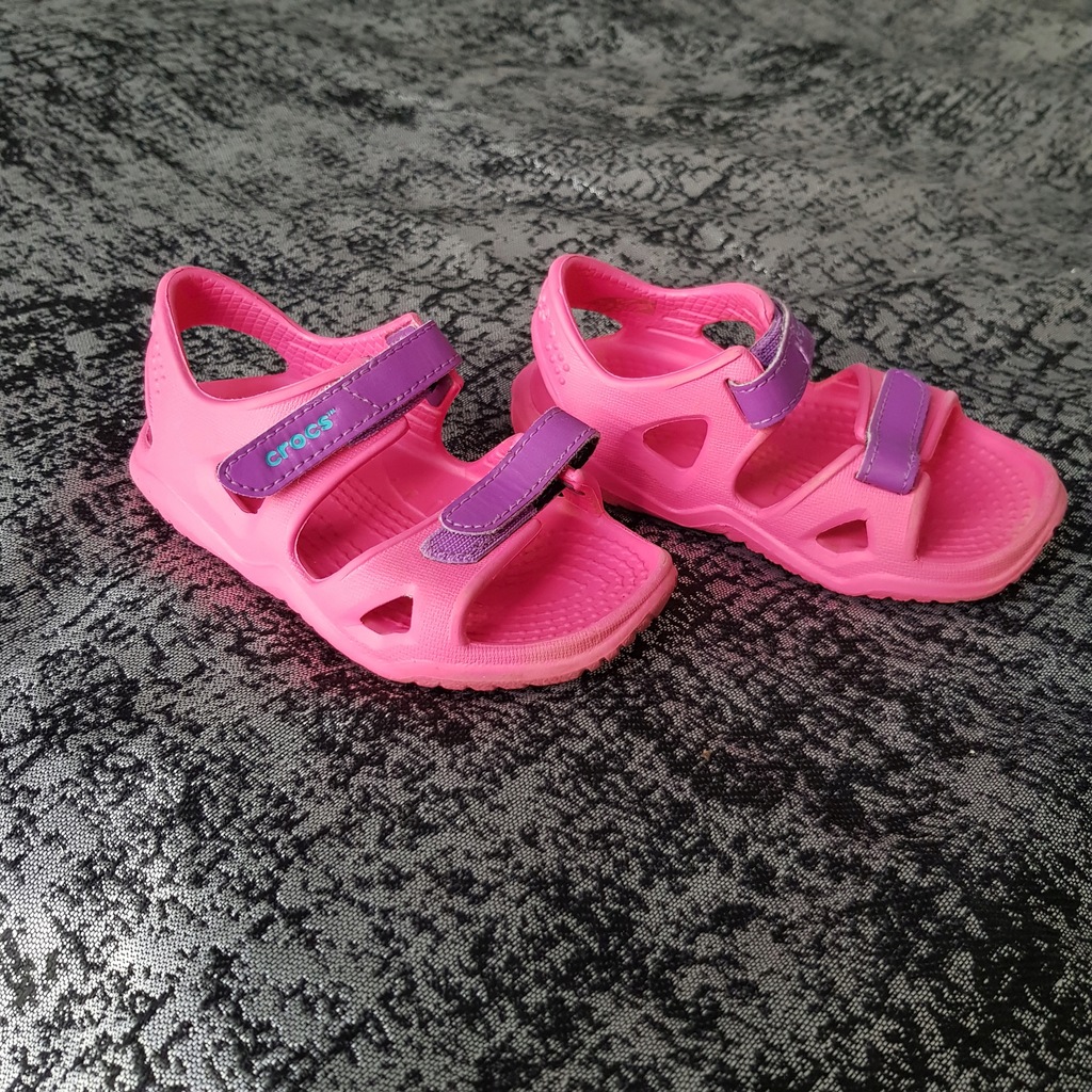 Sandałki dla dziewczynki, sandały Crocs 23 24