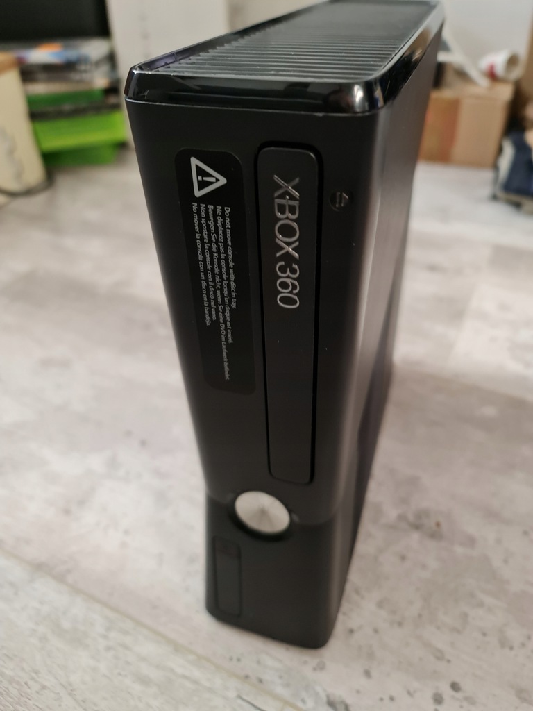 Uszkodzona Konsola Microsoft Xbox 360 S